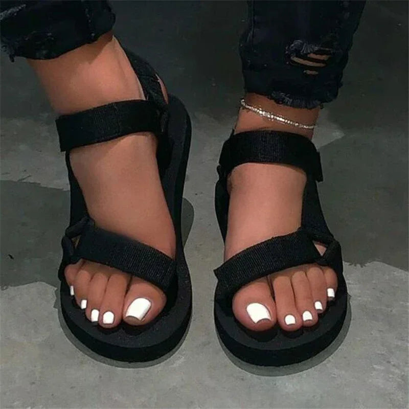 Ladies Shoes 2024 High Quality Buckle Strap Women's Sandals Fashion Peep Toe Beach Sandals Women New Solid Light Flat Sandals