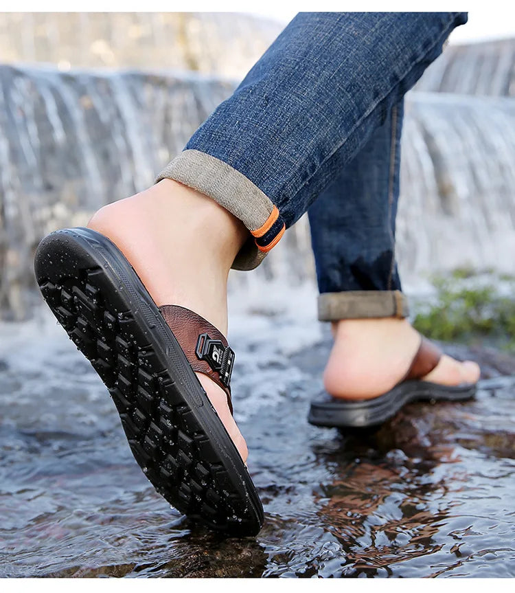 Big Size Leather Slippers for Men 2025 Summer New Designer Flip Flops Male Fashion Casual Outwear Beach Slipper Shoes Man