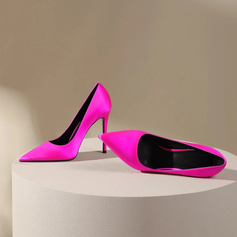 Rose red satin high heels, women's slim heels,2025new style,temperament goddess Fan Mingyuan, shallow mouth pointed single shoes