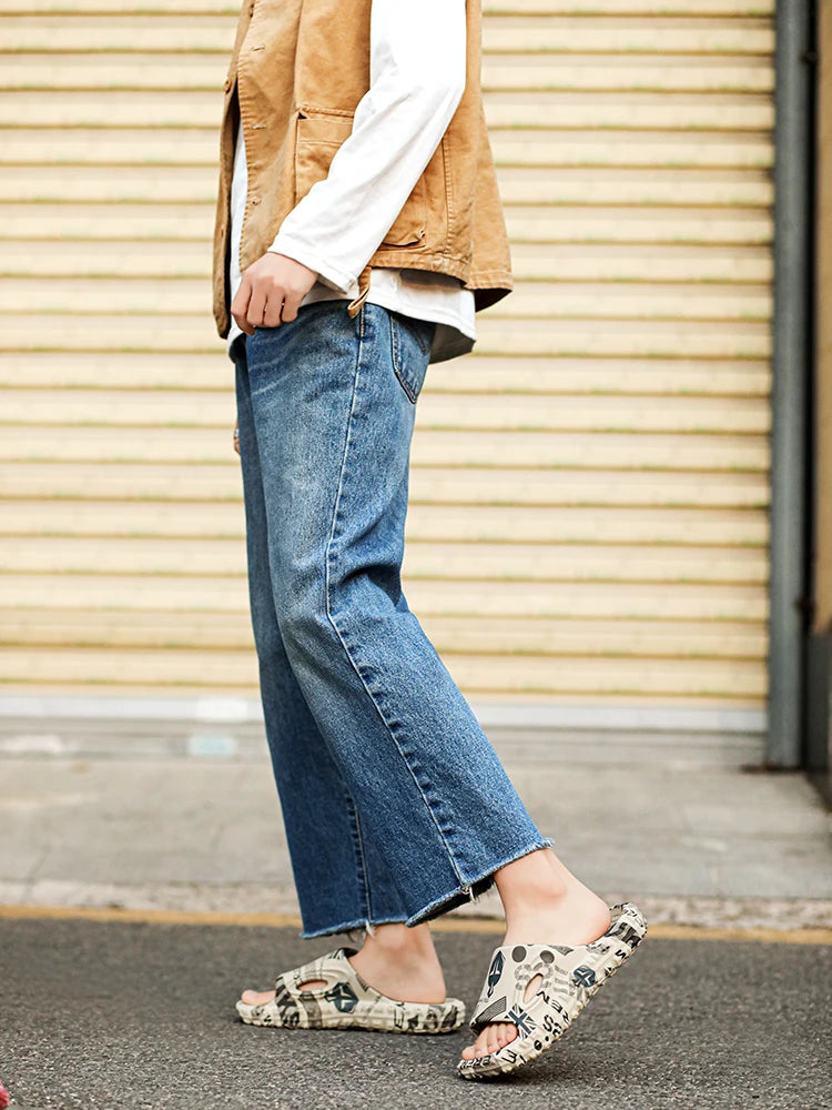 New Stylish Men Slides Shoes Indoor Comfortable Summer Male Casual Slippers Print Soft Non-slip Massage EVA Slippers Outdoor 886