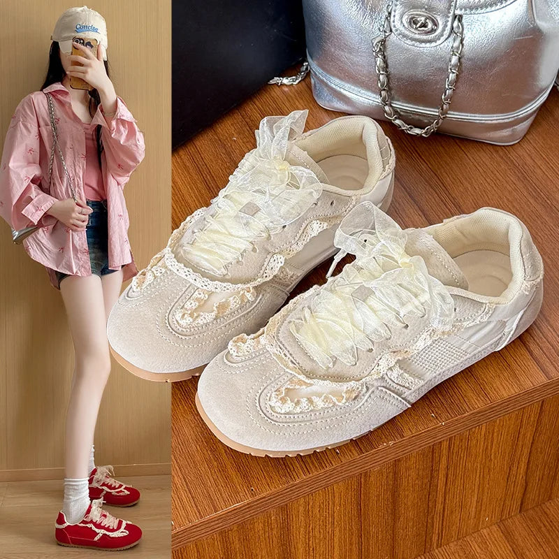 Autumn Women Ballet Flat Shoes 2025 New Fashion Vintage Casual Shoes Fashion Non-slip Retro Lace Breathable Outdoor Leisure Shoe