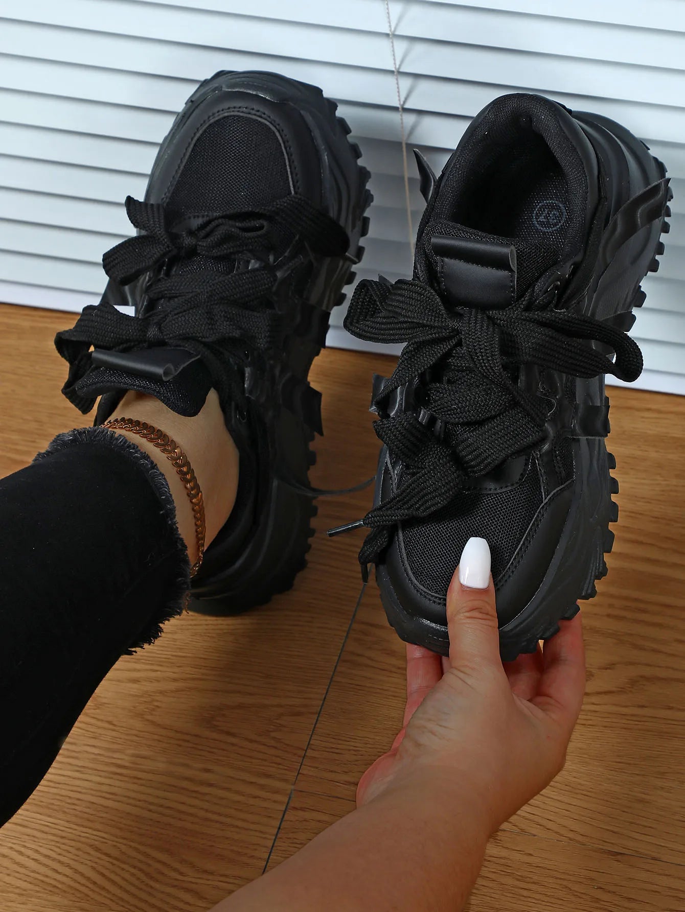 Size 35-44 Woman Sneakers Platform Sports Shoes Comfortable Sports Casual Shoes Zapatillas Increase Height Walking Shoes