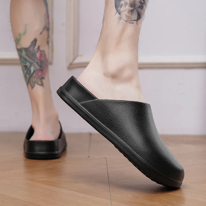 Men Slippers Couples Garden Clog Women Water Proof Chef Shoe Comfortable Sandal Slippers For Pet Workers Outdoor Fishing Shoes