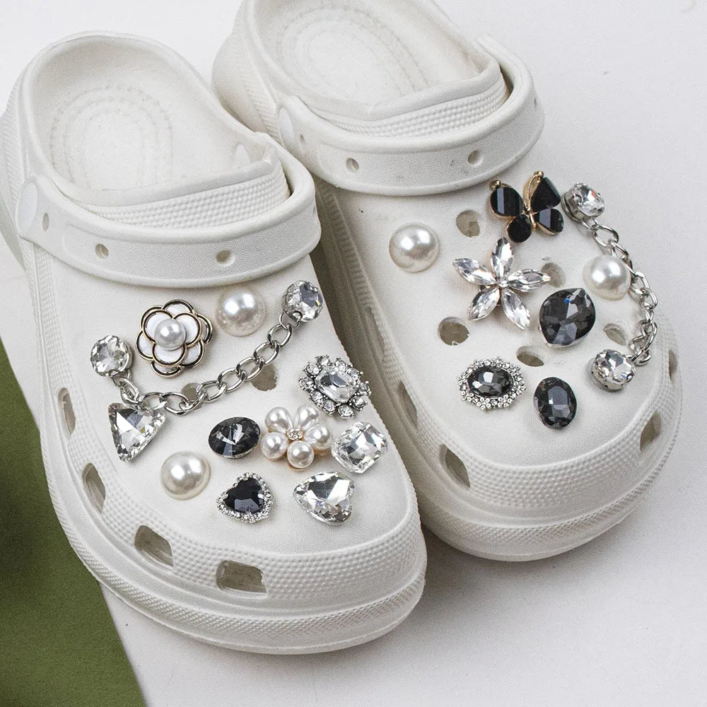Shoe Charms DIY Rhinestone Rivet Pearl Decoration Buckle for Hole Shoe Charm Accessories Kids Party Woman Girls Gift