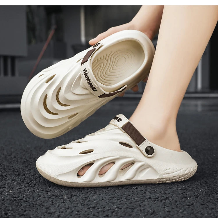 Fashion Men's Sandals Soft EVA Clogs Fashion Thick Sole Couples Beach Slippers Casual Slide Hole Shoes