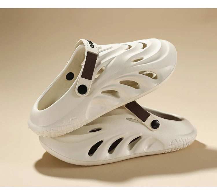 Fashion Men's Sandals Soft EVA Clogs Fashion Thick Sole Couples Beach Slippers Casual Slide Hole Shoes