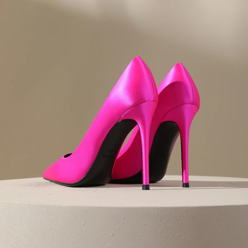 Rose red satin high heels, women's slim heels,2025new style,temperament goddess Fan Mingyuan, shallow mouth pointed single shoes