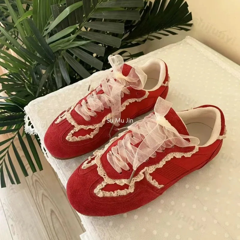 Autumn Women Ballet Flat Shoes 2025 New Fashion Vintage Casual Shoes Fashion Non-slip Retro Lace Breathable Outdoor Leisure Shoe