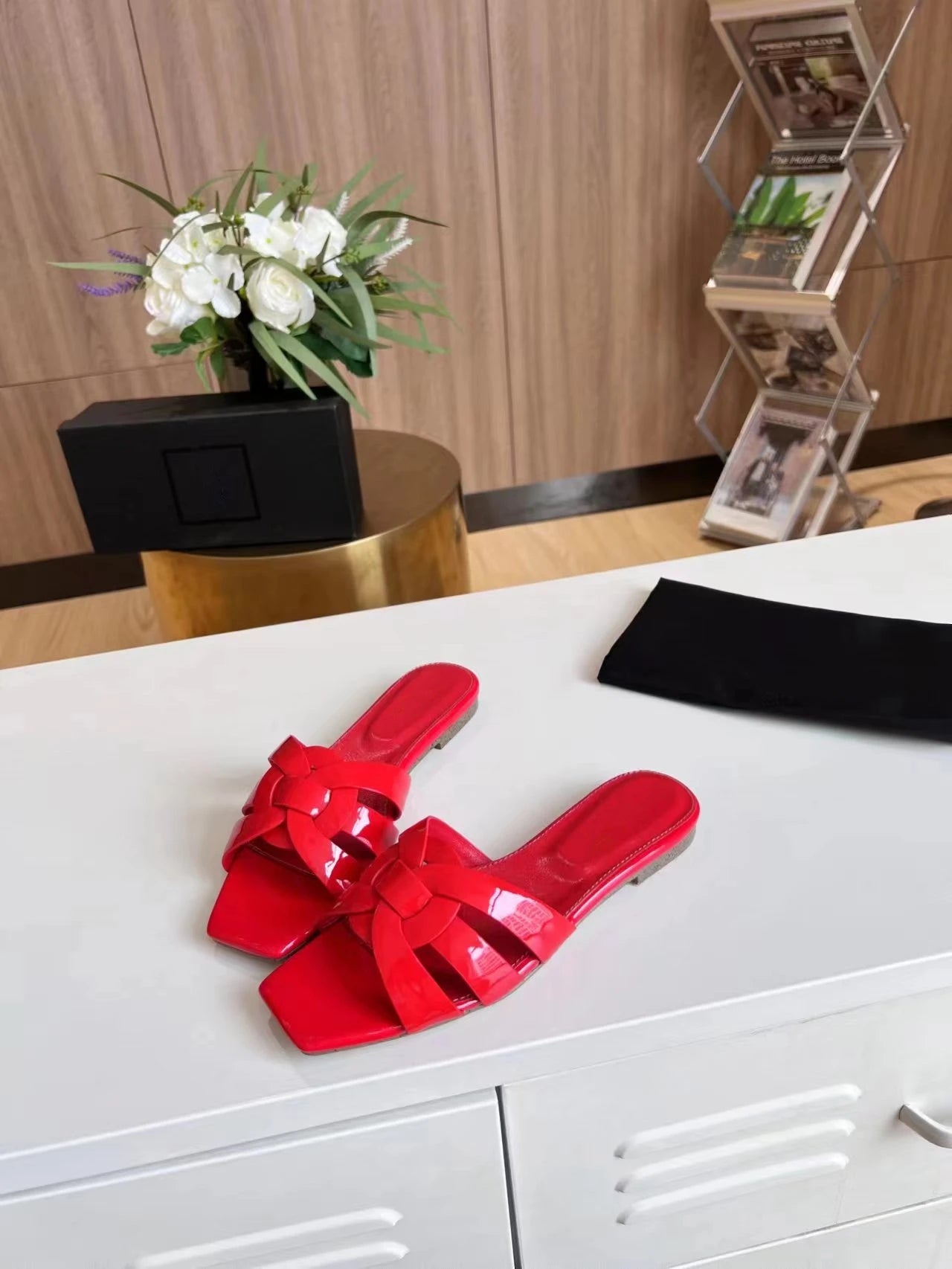 Plus Size 34-43 Women's Slippers Leather Flat Bottom Shallow Open Toe Fishbill Shoes Elegant Office Shoes Comfortable Home Shoes