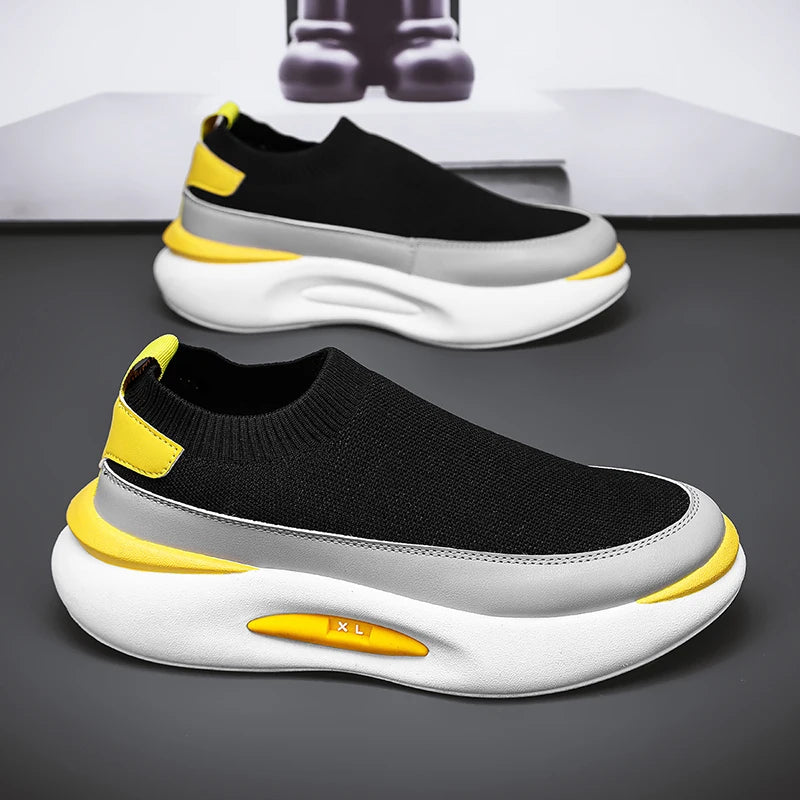 Summer New Sports Shoes Men's Socks Breathable Mesh Running Shoes Black Slip-On Slip-Ons Men's Casual Driving Shoes Suitable for Outdoor