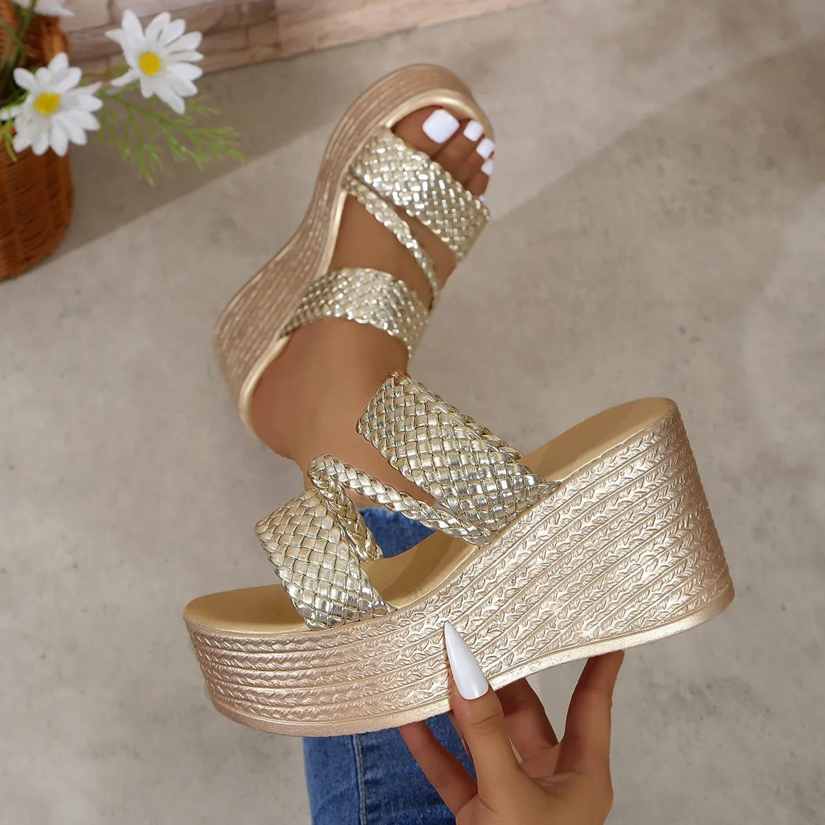 Women Sandals 2025 Summer New Outdoor Beach Sandals Comfortable Gold Wedges Shoes for Women Design Casual Sandals Size 35-43