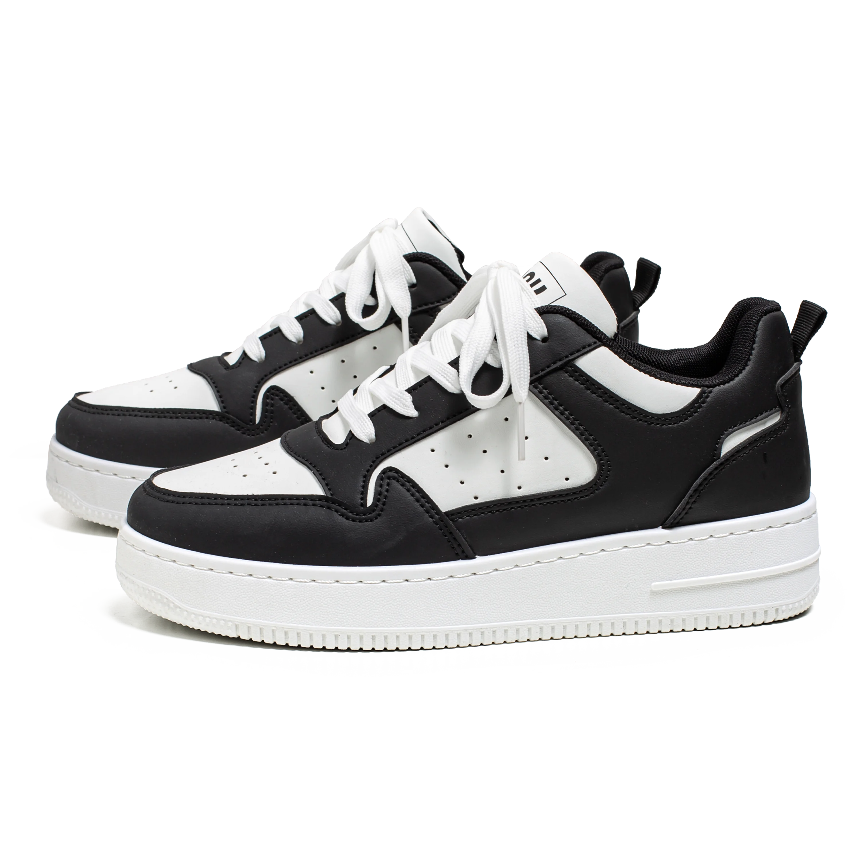 Spring and Summer Men's Shoes, New Breathable Sneakers, Men's Trendy and Versatile Thick-Soled White Shoes, Sports and Casual Sneakers