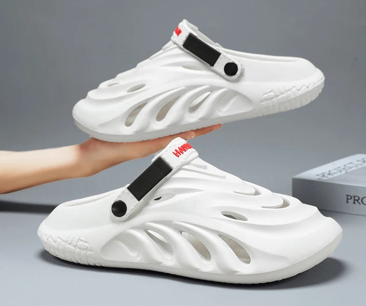 Fashion Men's Sandals Soft EVA Clogs Fashion Thick Sole Couples Beach Slippers Casual Slide Hole Shoes