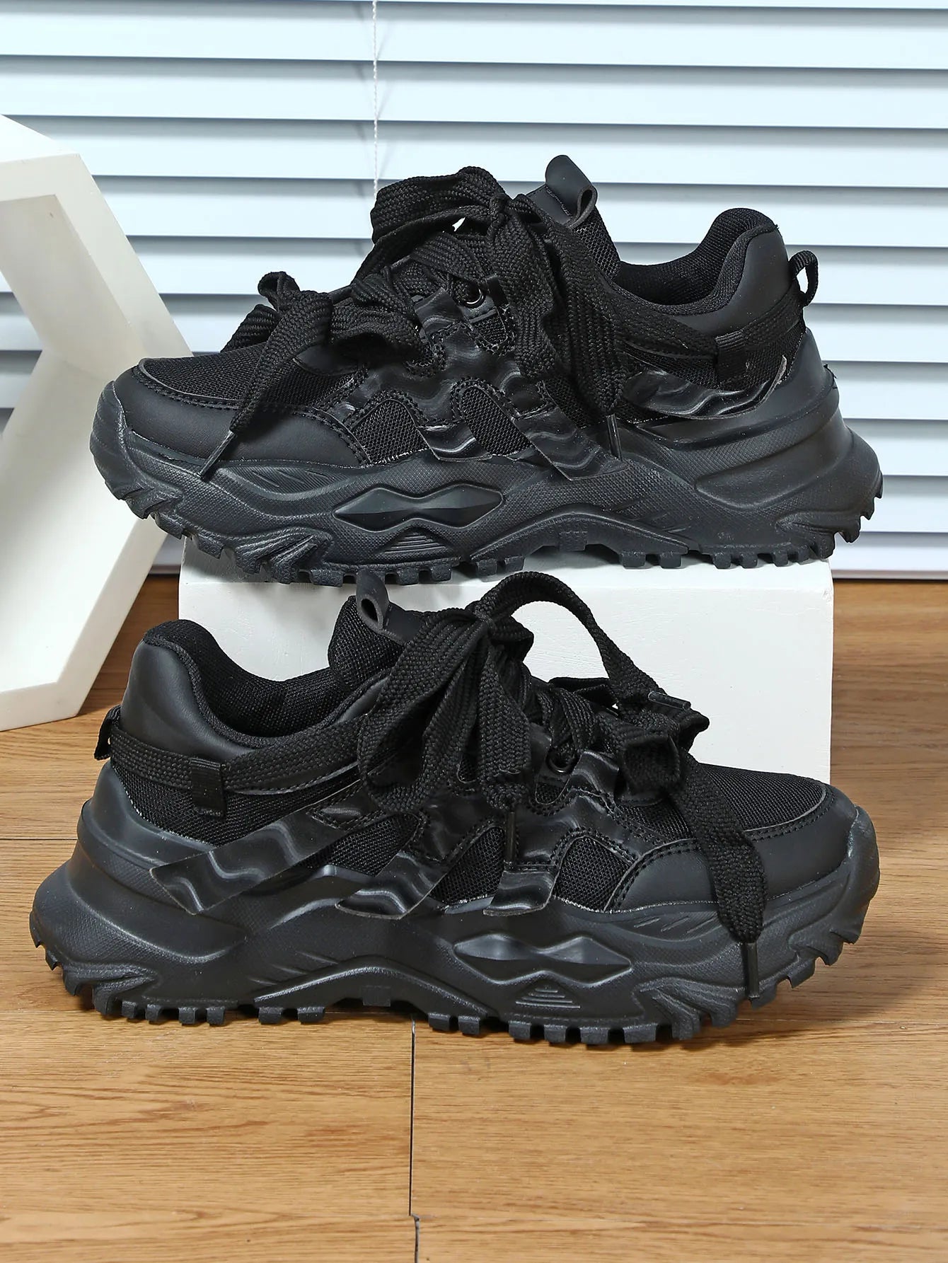 Size 35-44 Woman Sneakers Platform Sports Shoes Comfortable Sports Casual Shoes Zapatillas Increase Height Walking Shoes